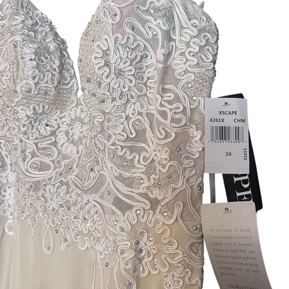 Xscape Cream embellished Gowns long cream dress - Picture 3 of 7